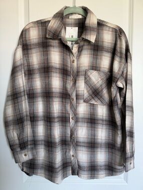 BE COOL Plaid Button-Up Shirt in Brown & Cream